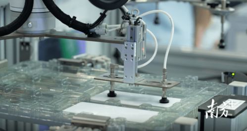 深圳高端制造增速明顯，工業(yè)機(jī)器人產(chǎn)量同比增長(zhǎng)近八成